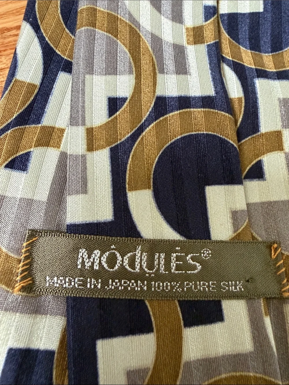(13t) modules Made in Japan 100% Pure Silk Mod Geo Circle Navy Taupe Vintage